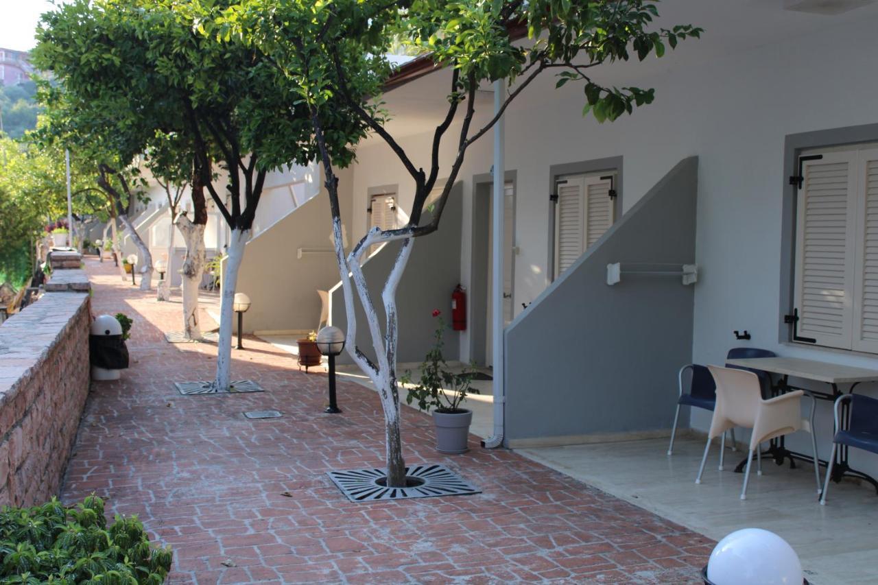 Milto'S Studios Parga Exterior foto